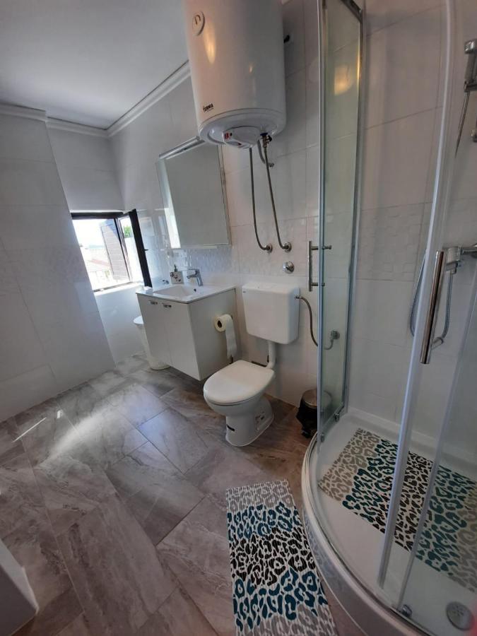 Apartment Baratula 穆泰尔岛 外观 照片
